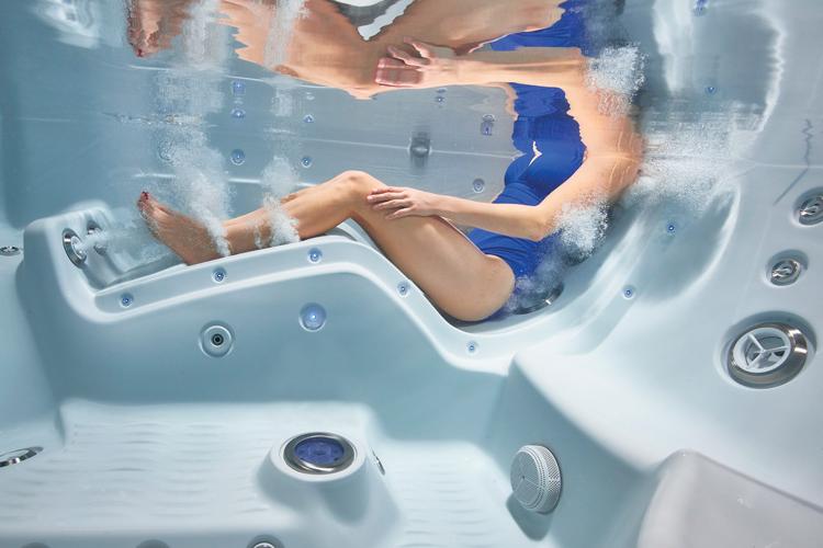 hot tub muscle recovery image 6